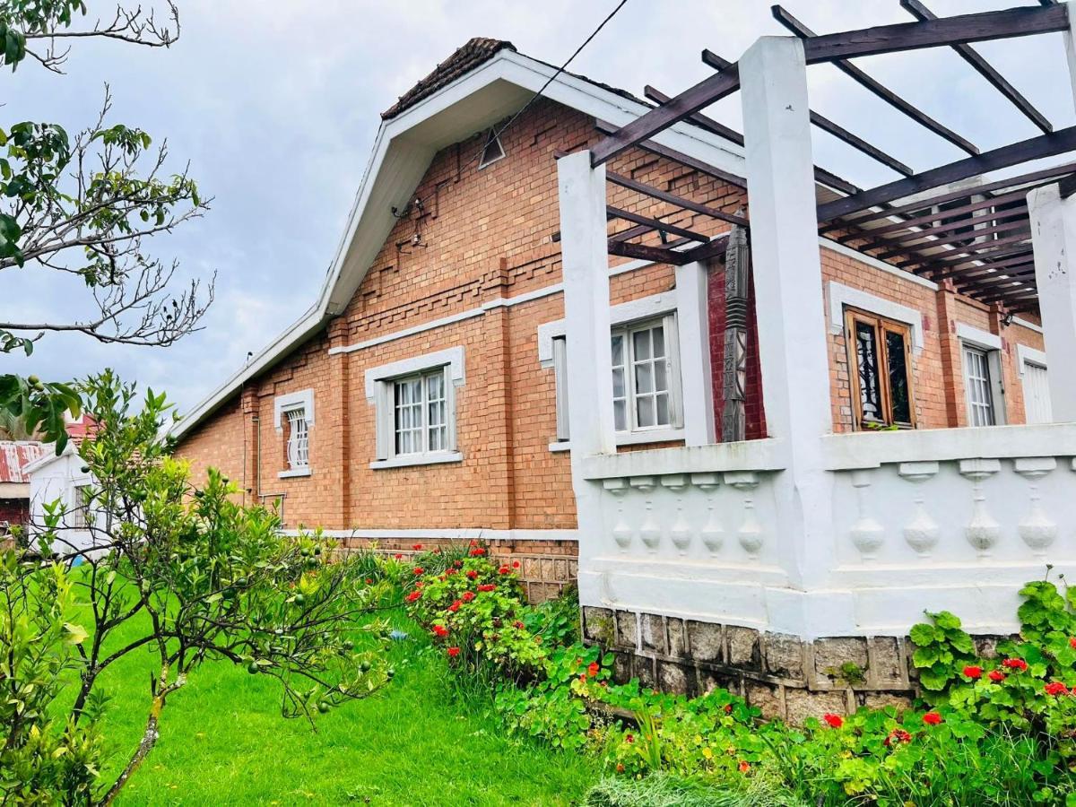 Bed&Breakfast Vanilla Antsirabe Eksteriør billede
